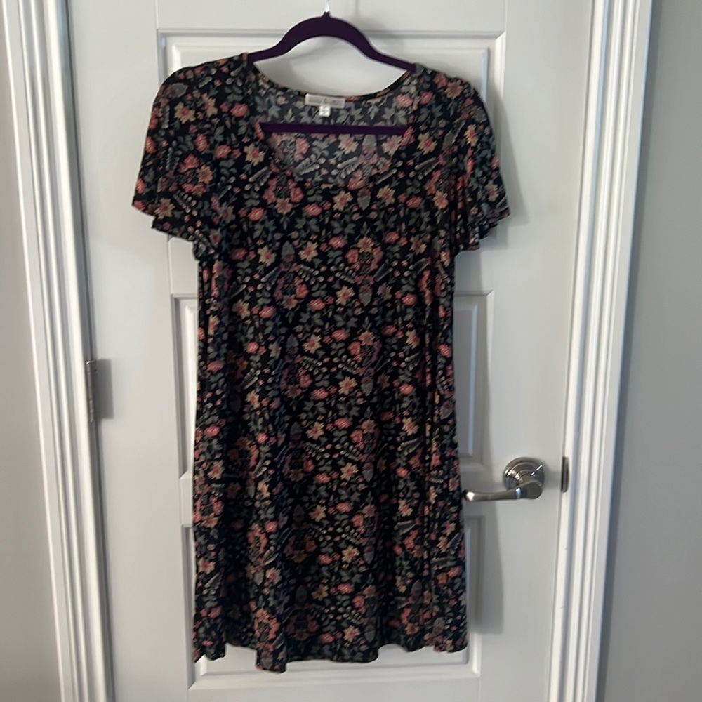 Super Soft Floral Dress with POCKETS!